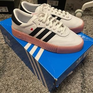 Adidas Valentine Sambarose size 6.5w